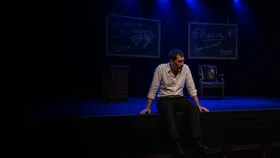 Eski Bir Opera Sanatçısının Eli