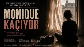 Monique Kaçıyor