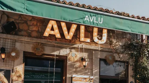 Avlu Urla