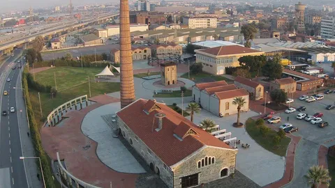 İzmir Tarihi Havagazı Fabrikası