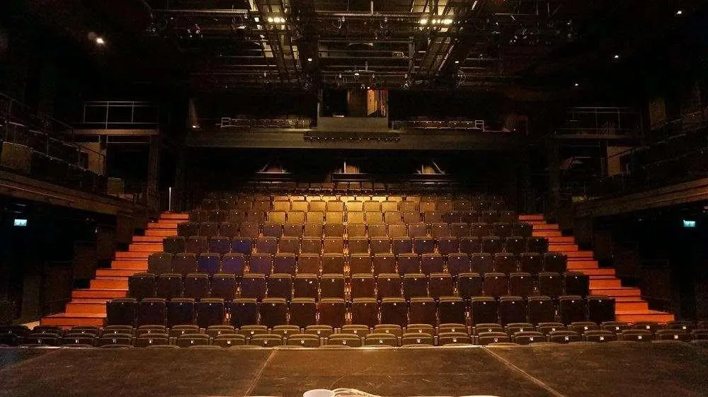 Duru Tiyatro Watergarden Performans Merkezi