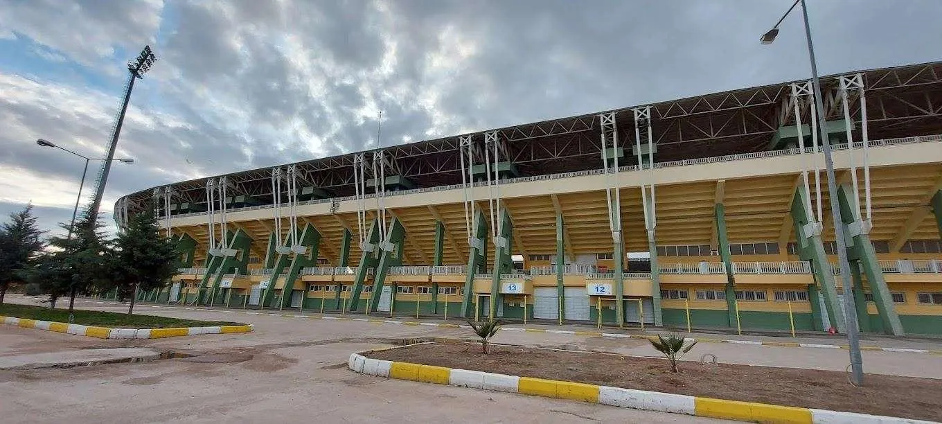 11 Nisan Stadyumu