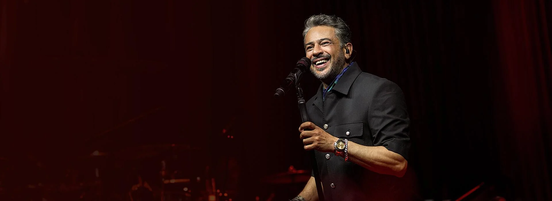 Emre Altuğ "Bir Pop Masalı"