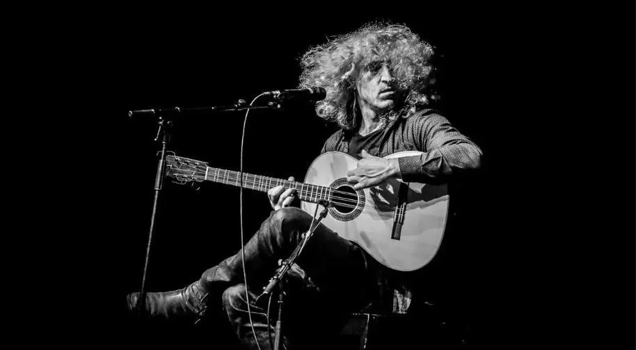 Ahmet Aslan - Solo
