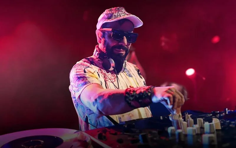 Dj Hakan Küfündür ile 90'lar & 2000'ler