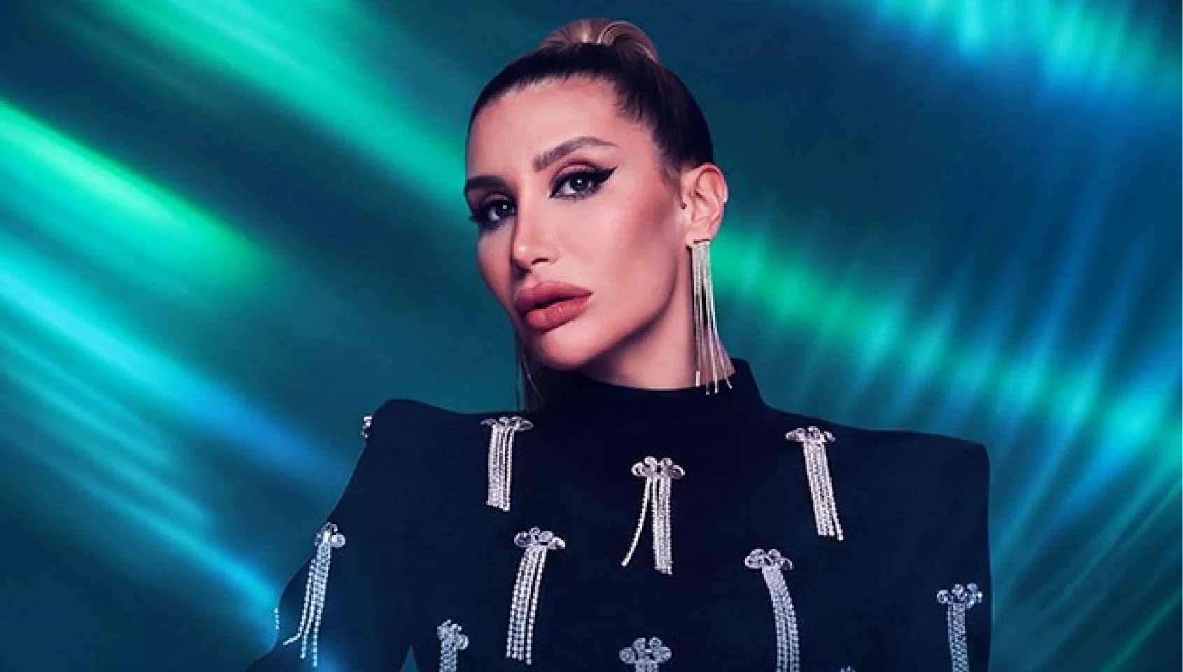 İrem Derici